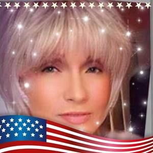 Meet your Posher, Juanita